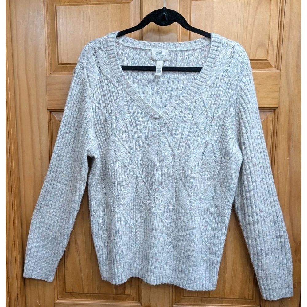 St John's Bay Women's Large Quality Apparel V Neck Pullover Long Sleeves